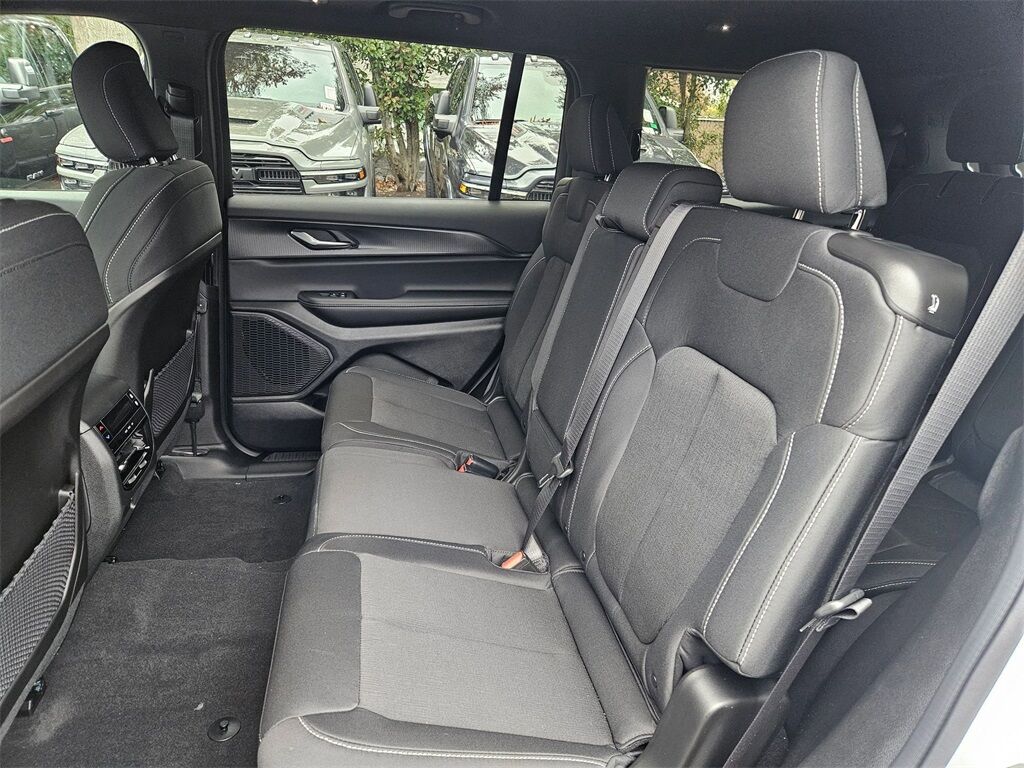 2025 Jeep Grand Cherokee L Laredo Gresham OR