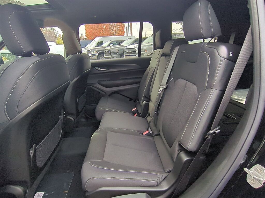 2025 Jeep Grand Cherokee L Laredo Gresham OR