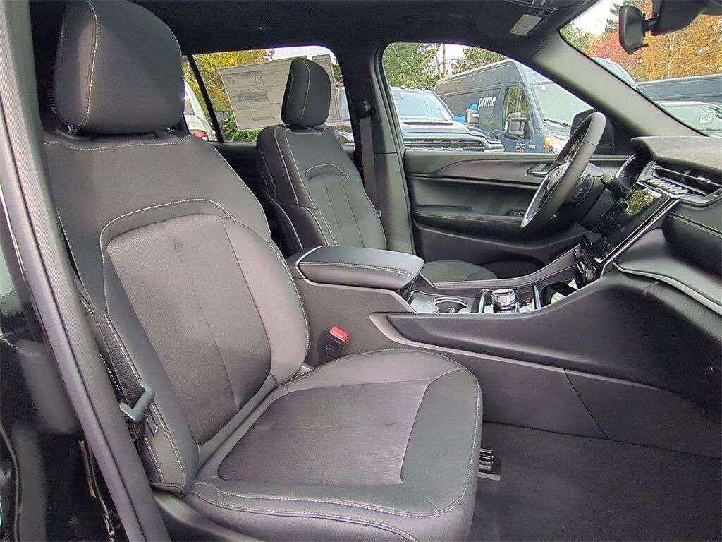 2025 Jeep Grand Cherokee L Laredo Gresham OR