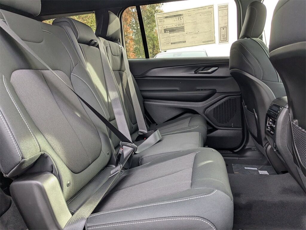 2025 Jeep Grand Cherokee L Laredo Gresham OR