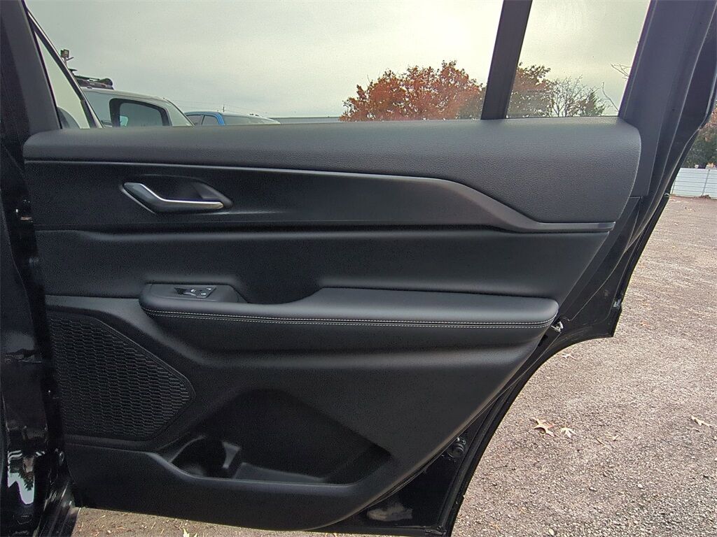 2025 Jeep Grand Cherokee L Laredo Gresham OR