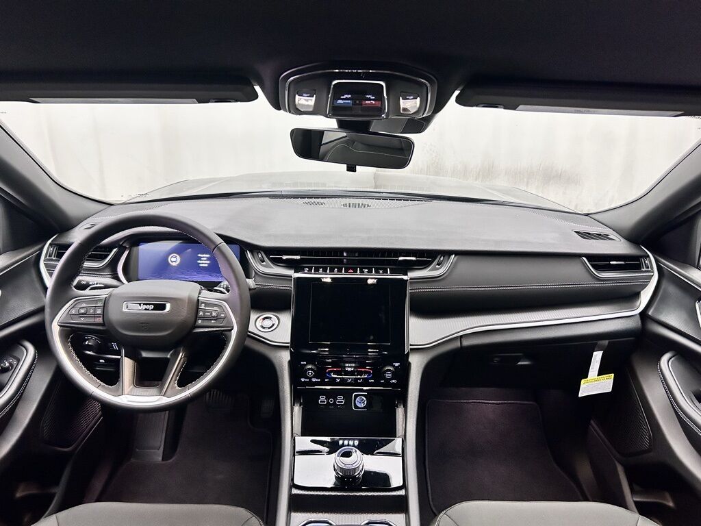 2025 Jeep Grand Cherokee L Laredo Portland OR