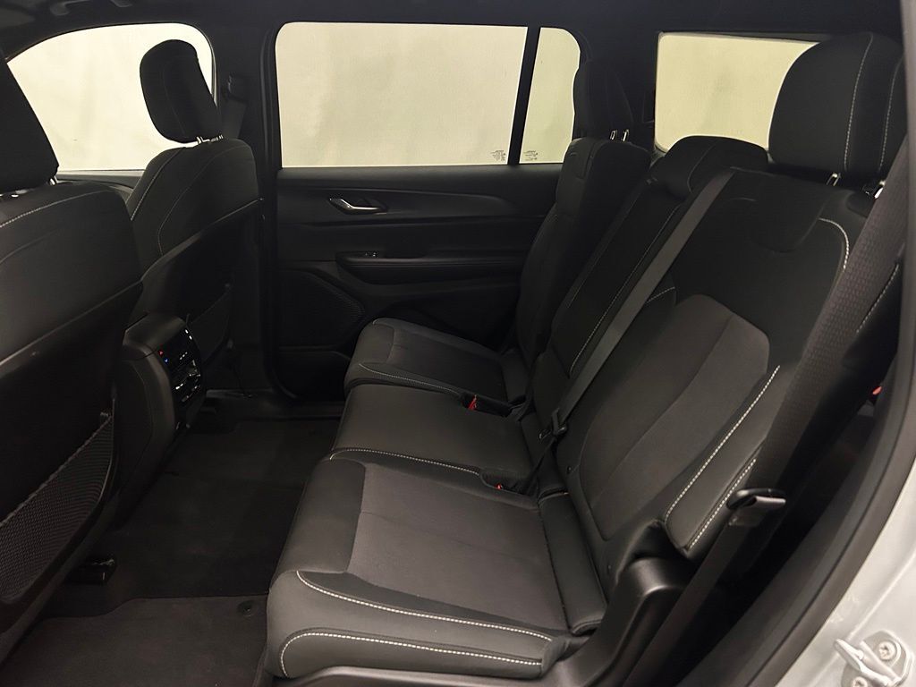 2025 Jeep Grand Cherokee L Laredo Portland OR