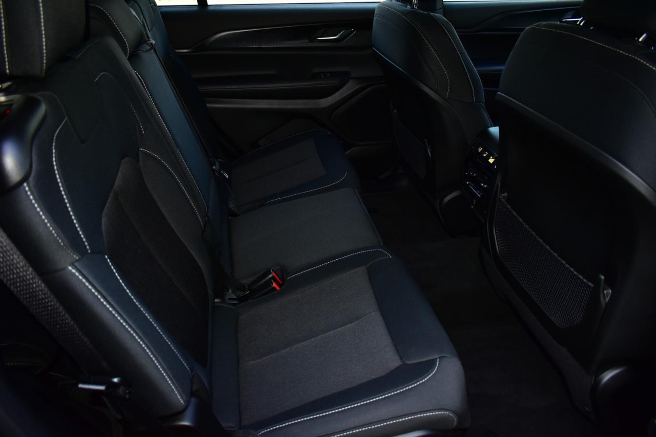 2025 Jeep Grand Cherokee L Laredo Tampa FL