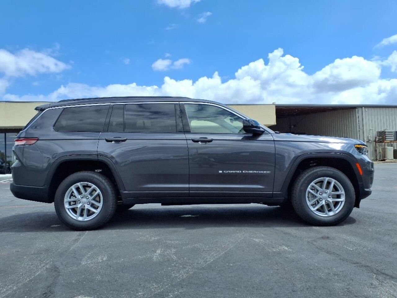 2025 Jeep Grand Cherokee L Laredo X Uvalde TX