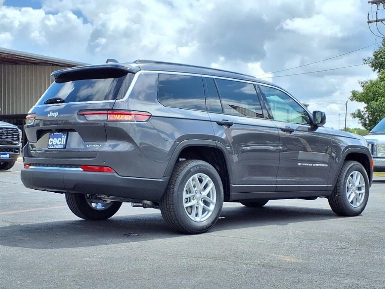 2025 Jeep Grand Cherokee L Laredo X Uvalde TX