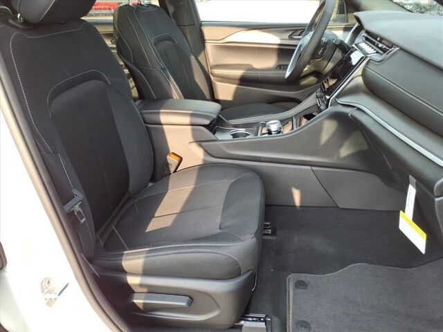 2025 Jeep Grand Cherokee L Laredo X  TX