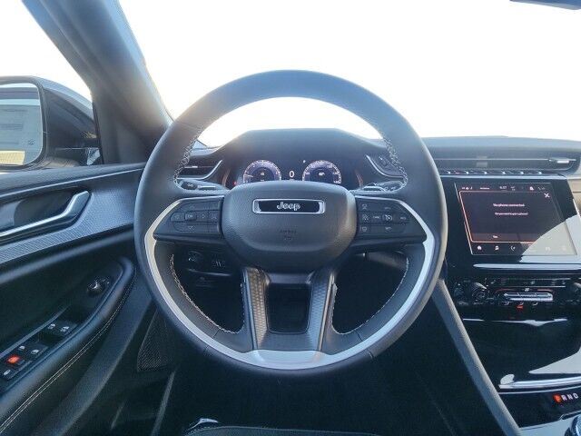 2025 Jeep Grand Cherokee L Laredo X Burnet TX