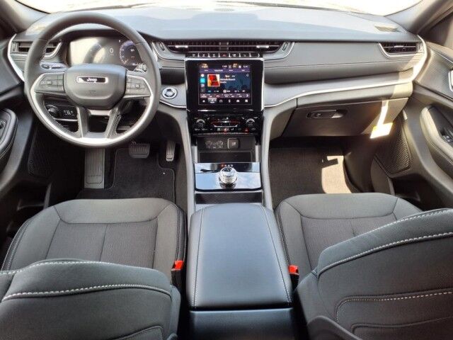 2025 Jeep Grand Cherokee L Laredo X  TX