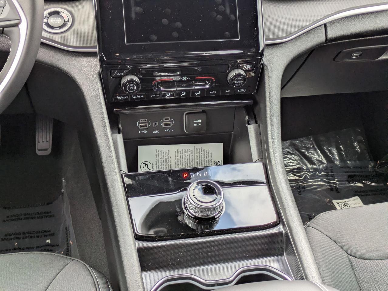2025 Jeep Grand Cherokee L Laredo X Castroville TX