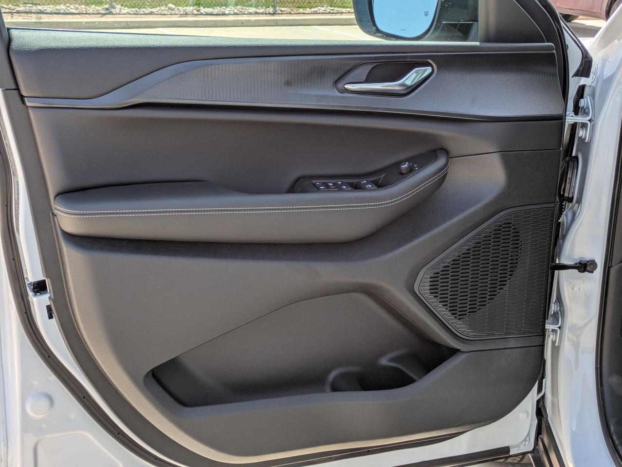 2025 Jeep Grand Cherokee L Laredo X Castroville TX