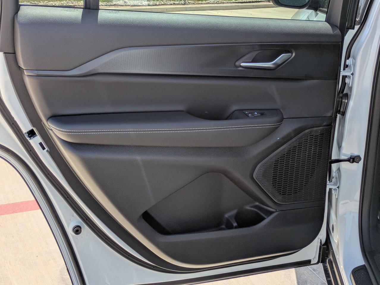 2025 Jeep Grand Cherokee L Laredo X Castroville TX