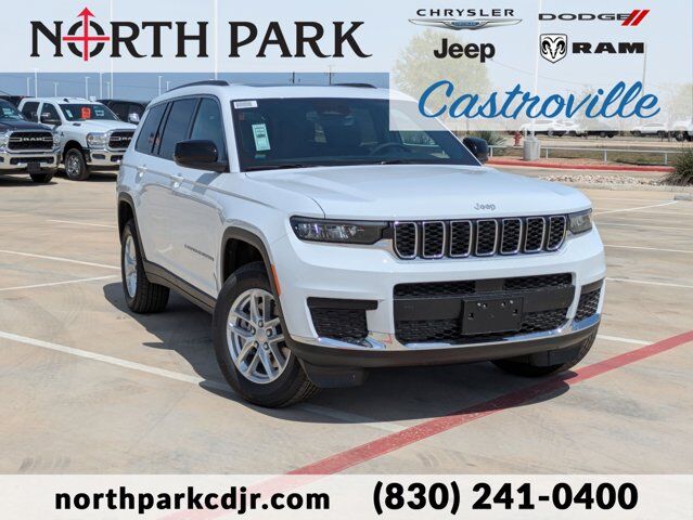 2025 Jeep Grand Cherokee L Laredo X Castroville TX
