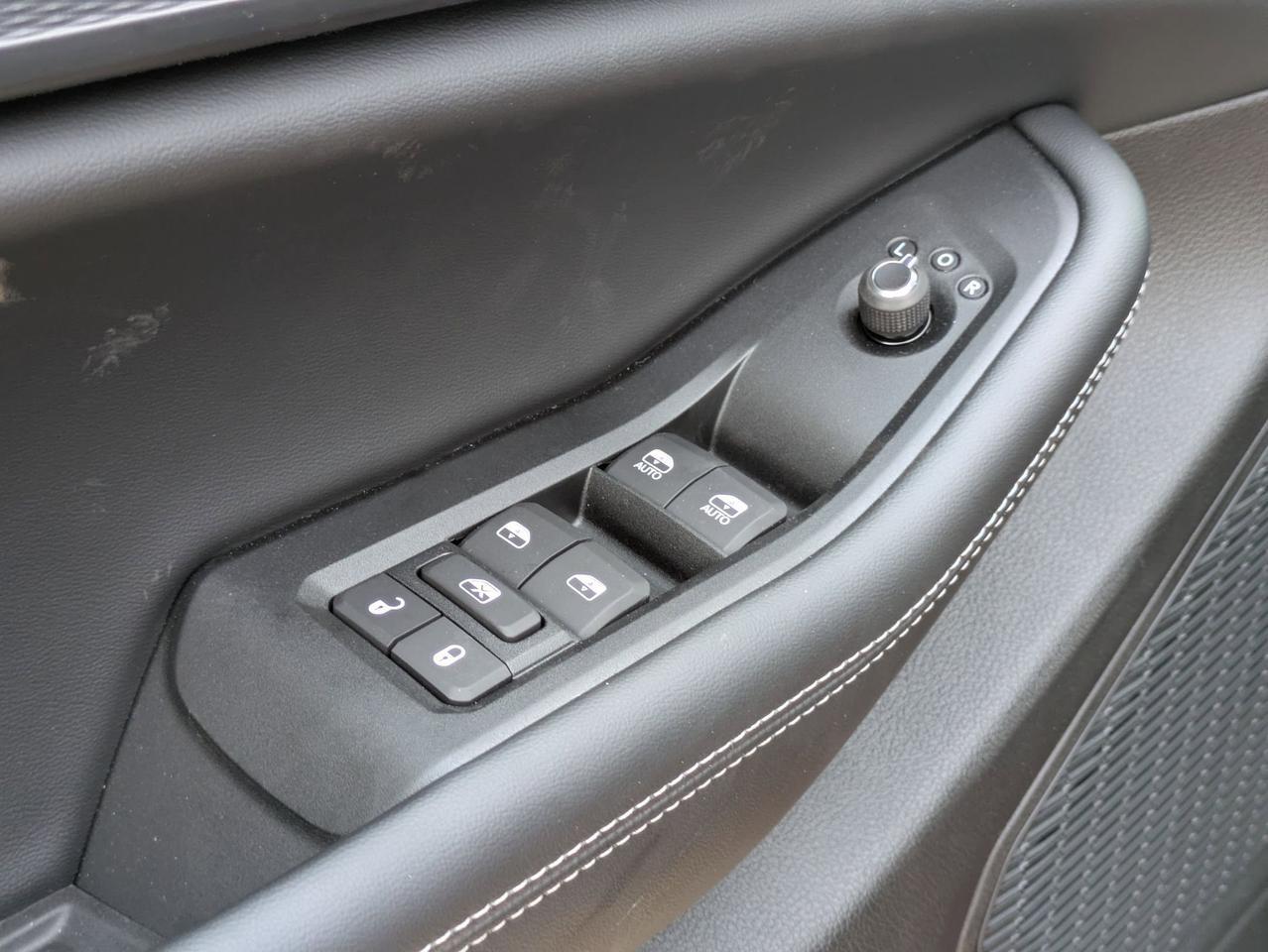 2025 Jeep Grand Cherokee L Laredo X Castroville TX