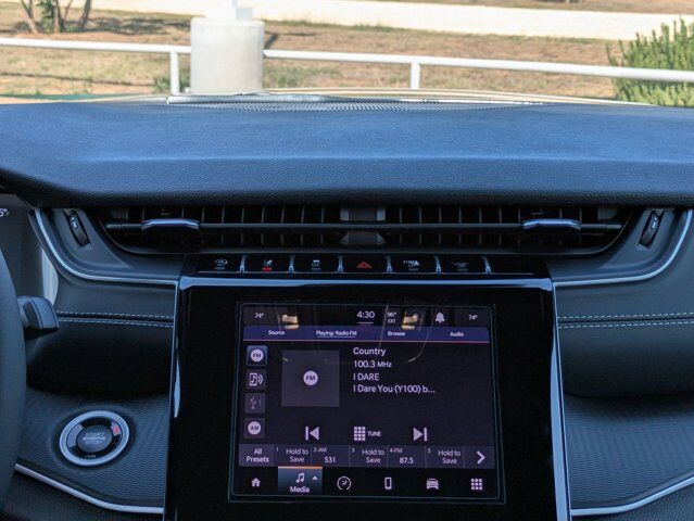 2025 Jeep Grand Cherokee L Laredo X Castroville TX