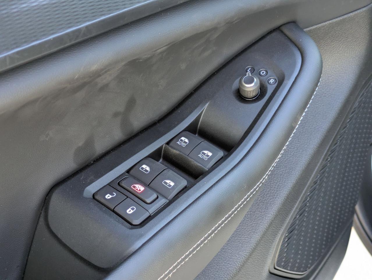 2025 Jeep Grand Cherokee L Laredo X Castroville TX