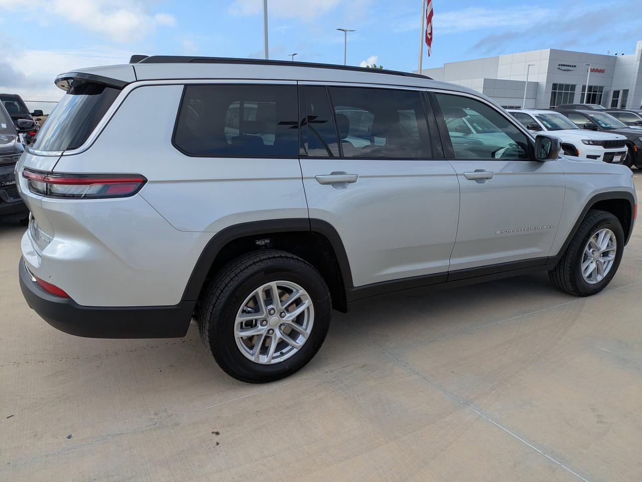 2025 Jeep Grand Cherokee L Laredo X