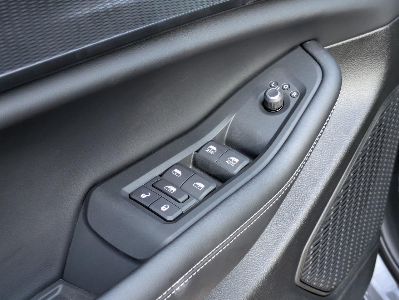 2025 Jeep Grand Cherokee L Laredo X Castroville TX