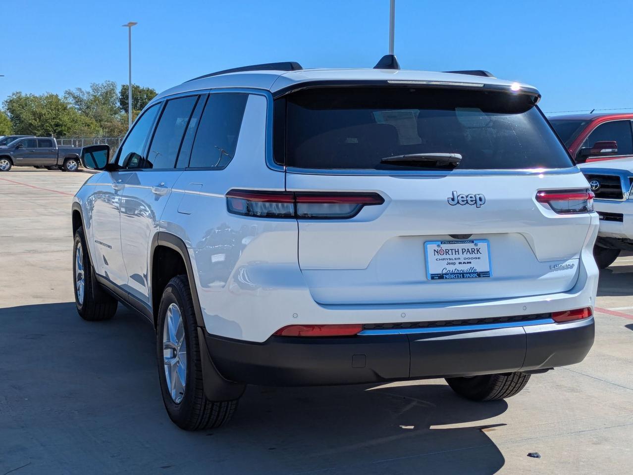 2025 Jeep Grand Cherokee L Laredo X Castroville TX