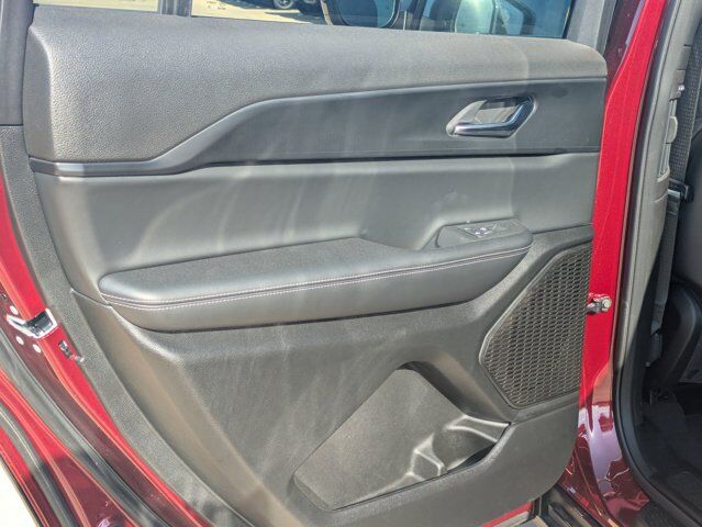 2025 Jeep Grand Cherokee L Laredo X Castroville TX