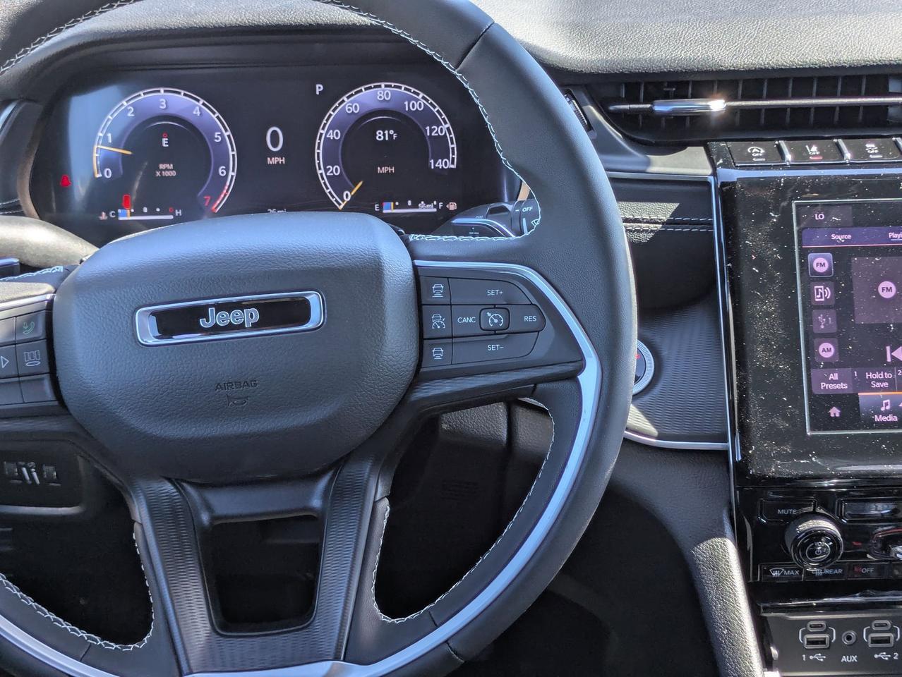 2025 Jeep Grand Cherokee L Laredo X Castroville TX