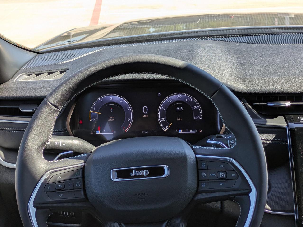 2025 Jeep Grand Cherokee L Laredo X Castroville TX