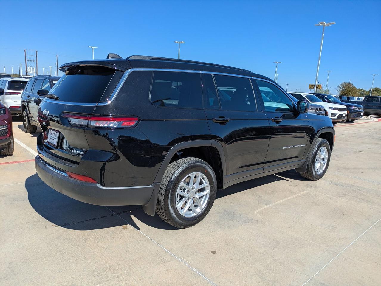 2025 Jeep Grand Cherokee L Laredo X