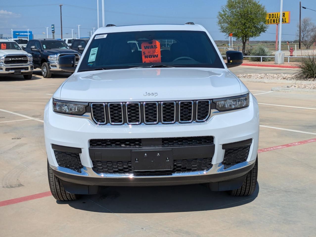 2025 Jeep Grand Cherokee L Laredo X Castroville TX