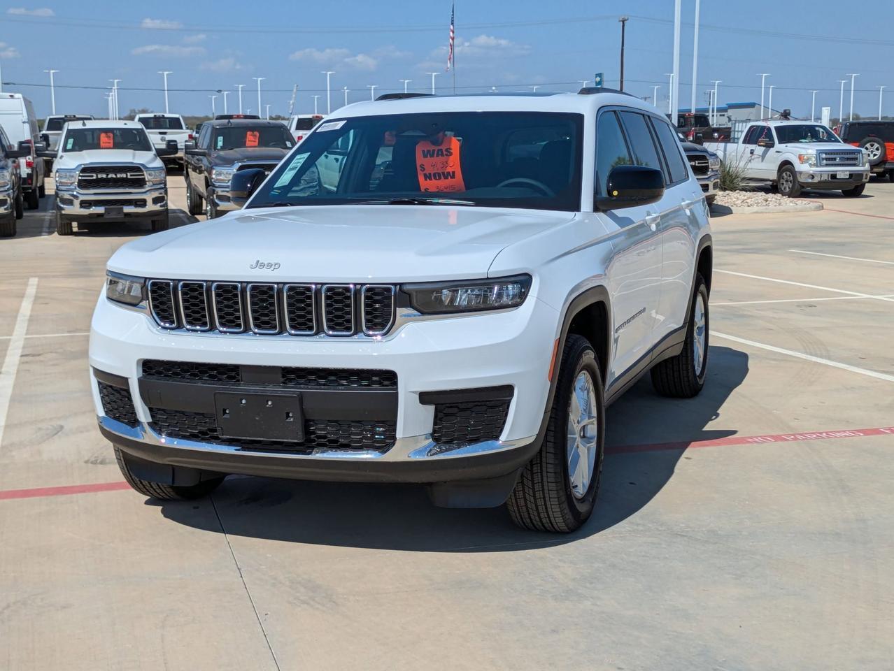 2025 Jeep Grand Cherokee L Laredo X Castroville TX
