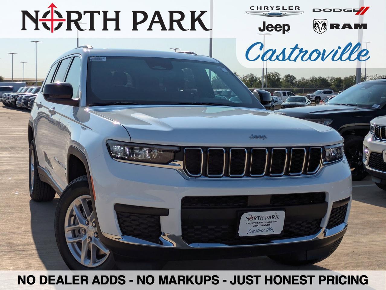 2025 Jeep Grand Cherokee L Laredo X Castroville TX