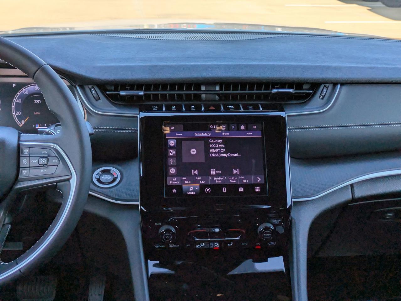 2025 Jeep Grand Cherokee L Laredo X Castroville TX
