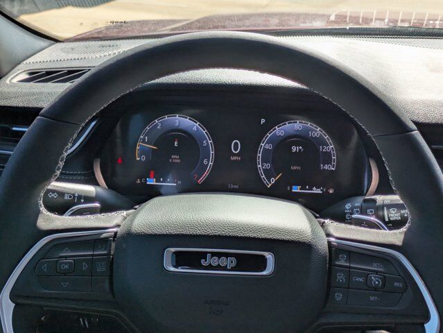 2025 Jeep Grand Cherokee L Laredo X Castroville TX