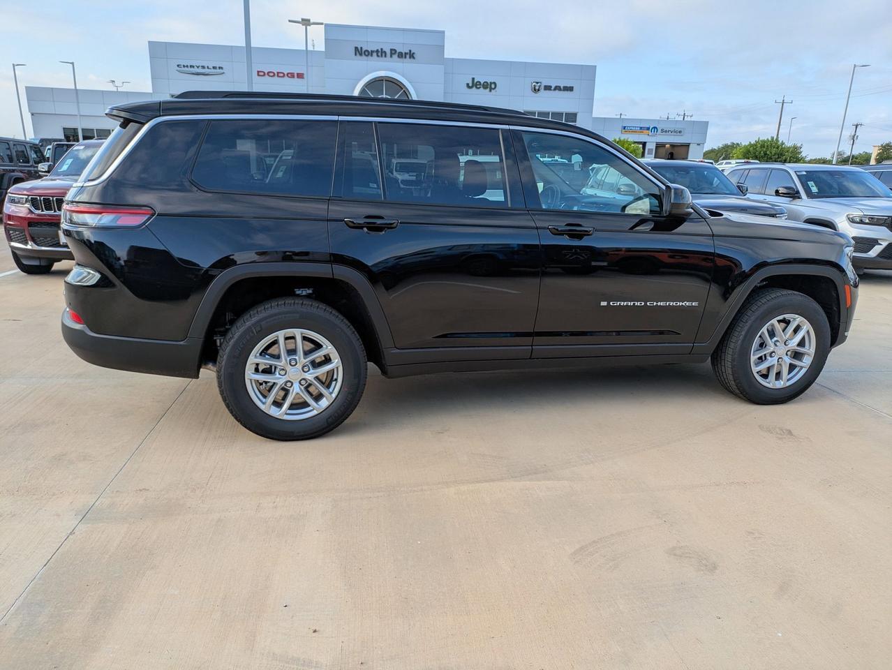 2025 Jeep Grand Cherokee L Laredo X