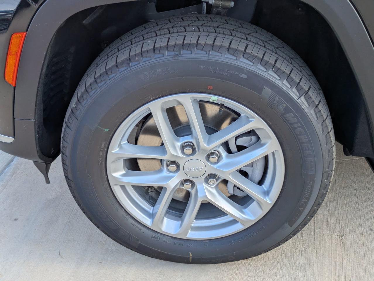 2025 Jeep Grand Cherokee L Laredo X Castroville TX
