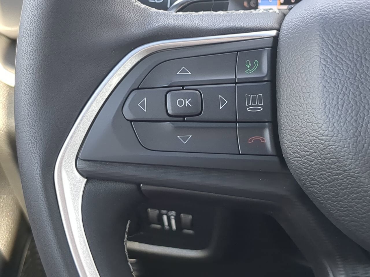 2025 Jeep Grand Cherokee L Laredo X Winder GA