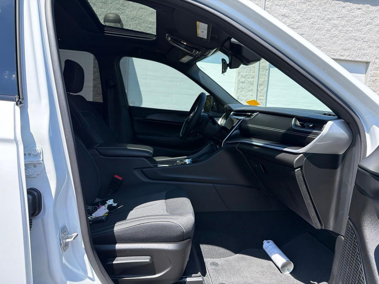 2025 Jeep Grand Cherokee L Laredo Ashland VA