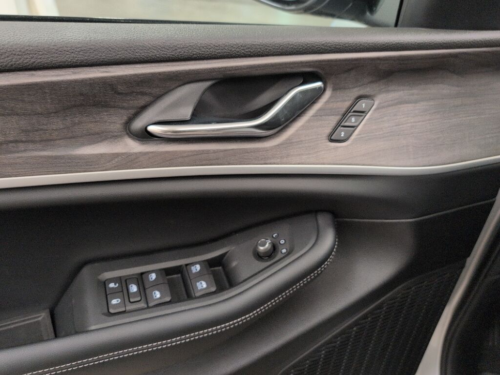 2025 Jeep Grand Cherokee L Limited Bozeman MT