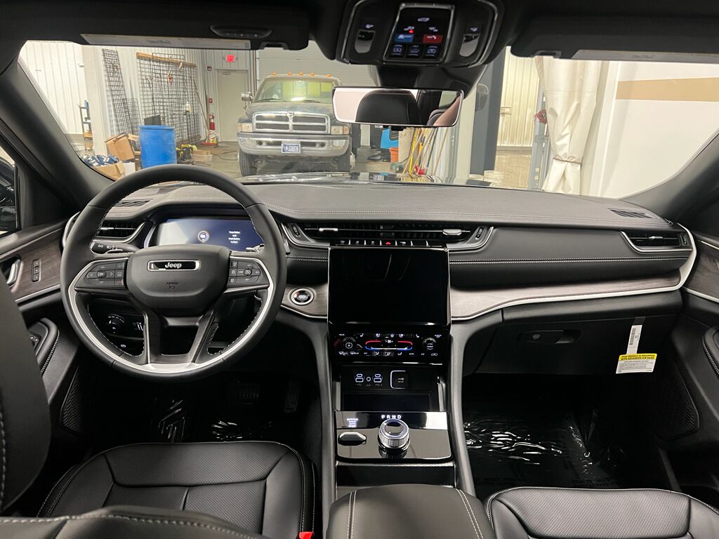 2025 Jeep Grand Cherokee L Limited Bozeman MT