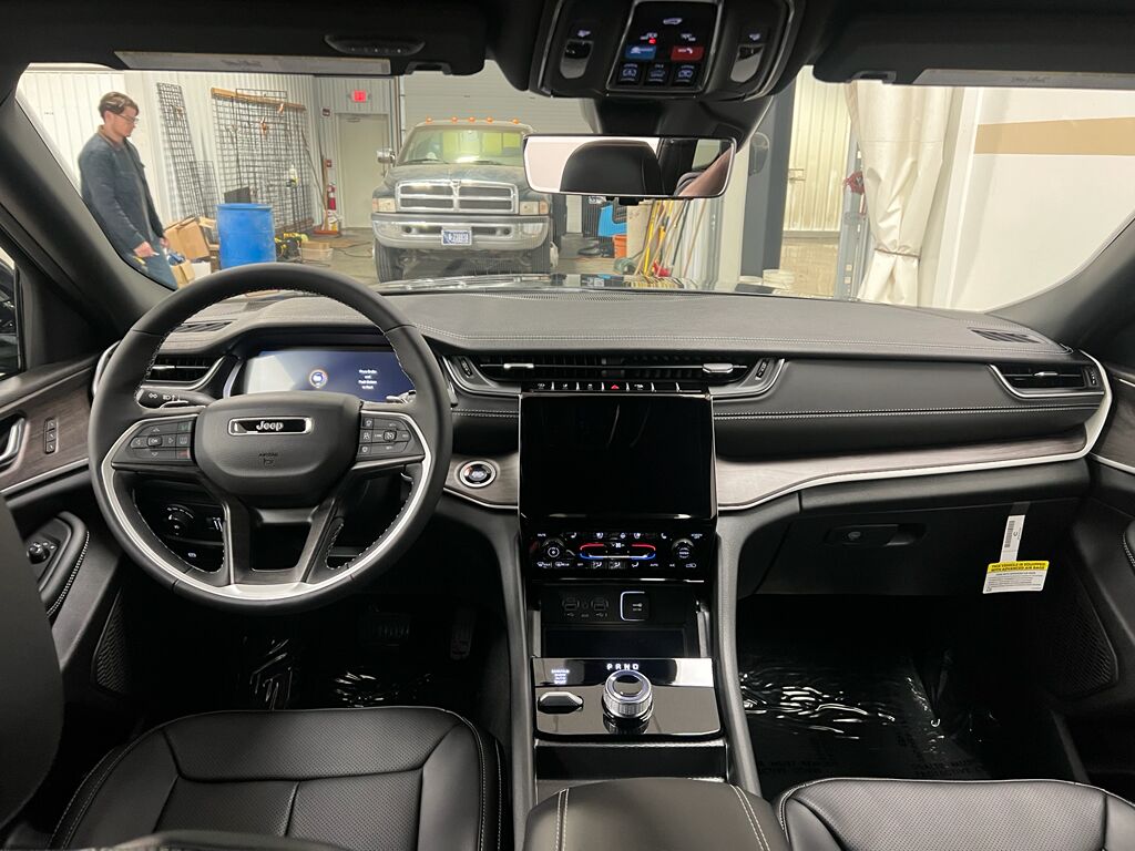 2025 Jeep Grand Cherokee L Limited Bozeman MT