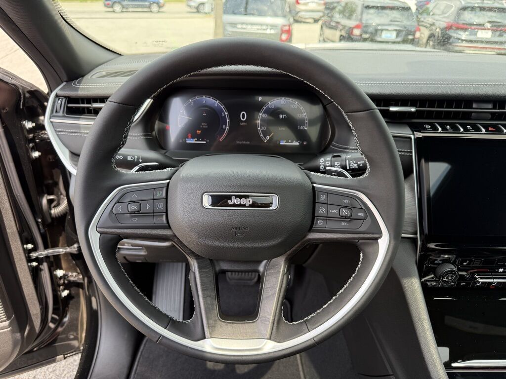 2025 Jeep Grand Cherokee L Limited Crestwood KY
