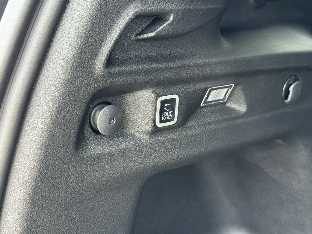 2025 Jeep Grand Cherokee L Limited Crestwood KY