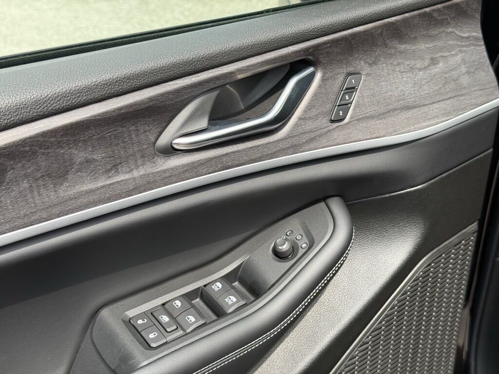 2025 Jeep Grand Cherokee L Limited Crestwood KY