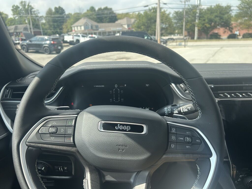 2025 Jeep Grand Cherokee L Limited Crestwood KY