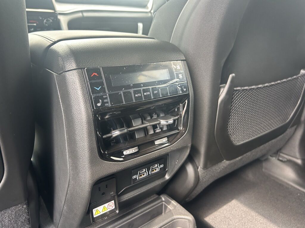2025 Jeep Grand Cherokee L Limited Crestwood KY