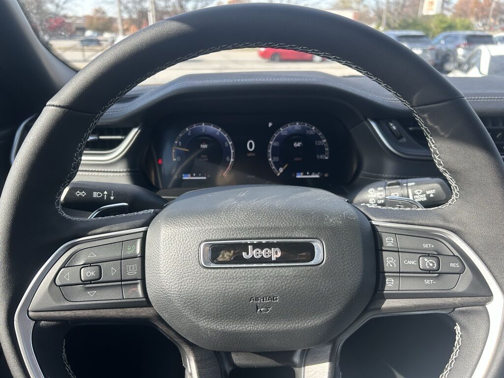 2025 Jeep Grand Cherokee L Limited Crestwood KY