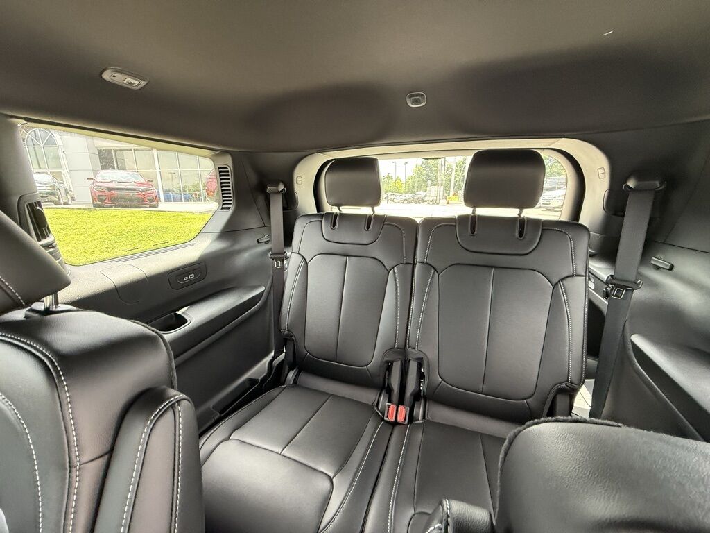 2025 Jeep Grand Cherokee L Limited Crestwood KY