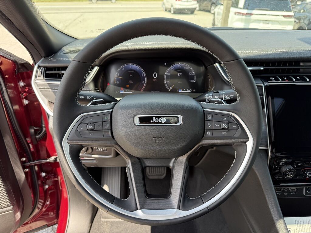 2025 Jeep Grand Cherokee L Limited Crestwood KY