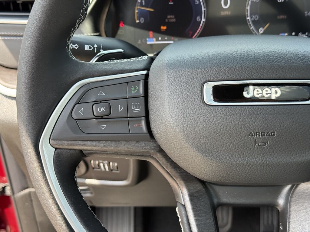 2025 Jeep Grand Cherokee L Limited Crestwood KY