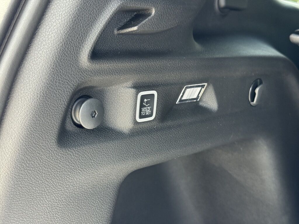 2025 Jeep Grand Cherokee L Limited Crestwood KY