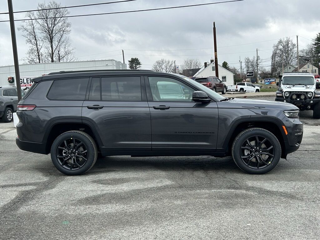 2025 Jeep Grand Cherokee L Limited Crestwood KY